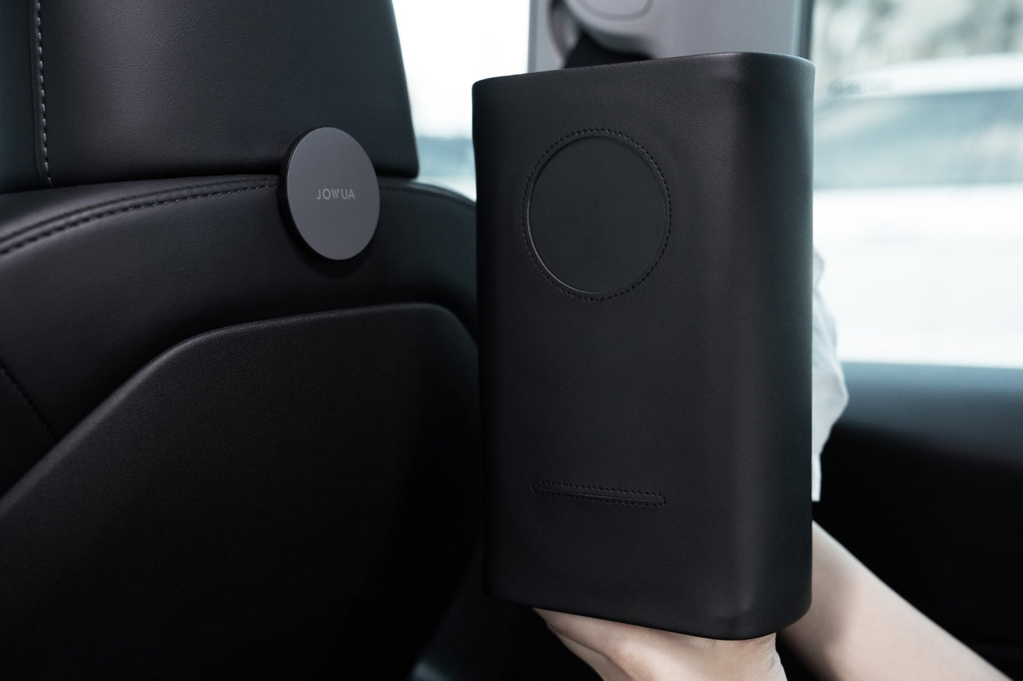 MagSafe Tissuebox Houder voor Tesla – Stijlvol & Functioneel