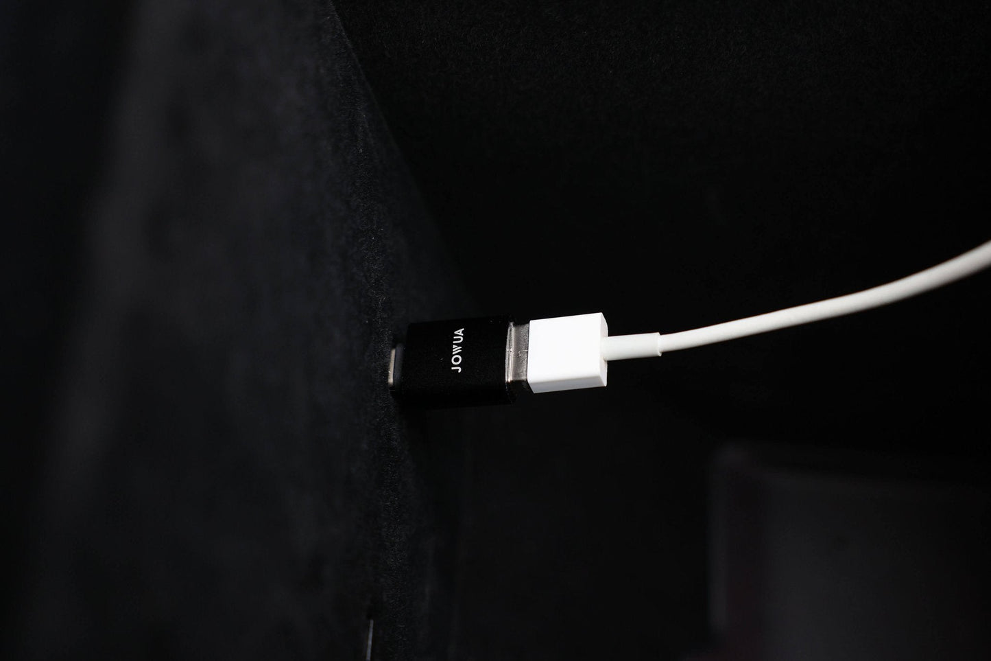Apple Watch Tesla Charging Kit-4