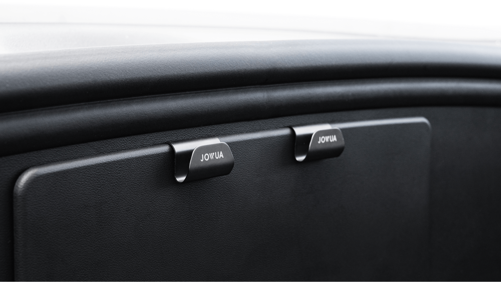 Front Trunk Hook-1