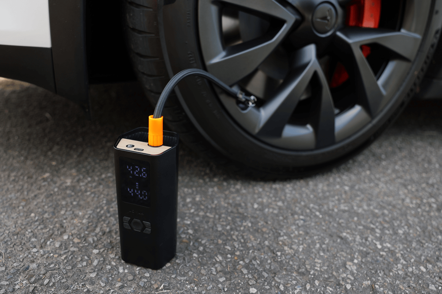 100W Portable Air Compressor for Tesla-3