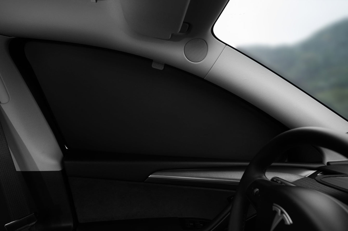 Side + Rear Liftgate Window Sunshade for Model Y 2021-2024-4
