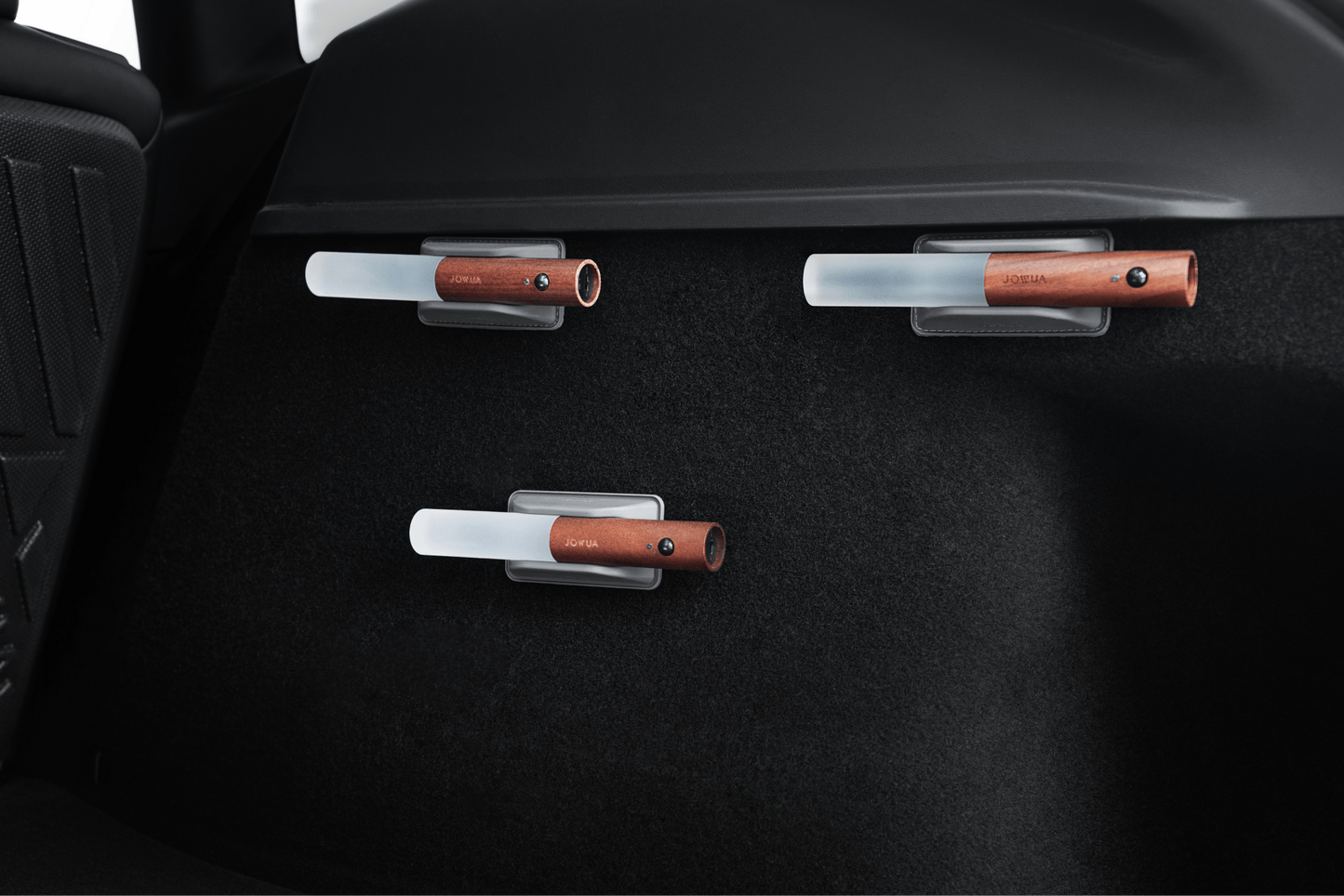 LED Light Bar & Houder voor Tesla – Kofferbak & Interieur