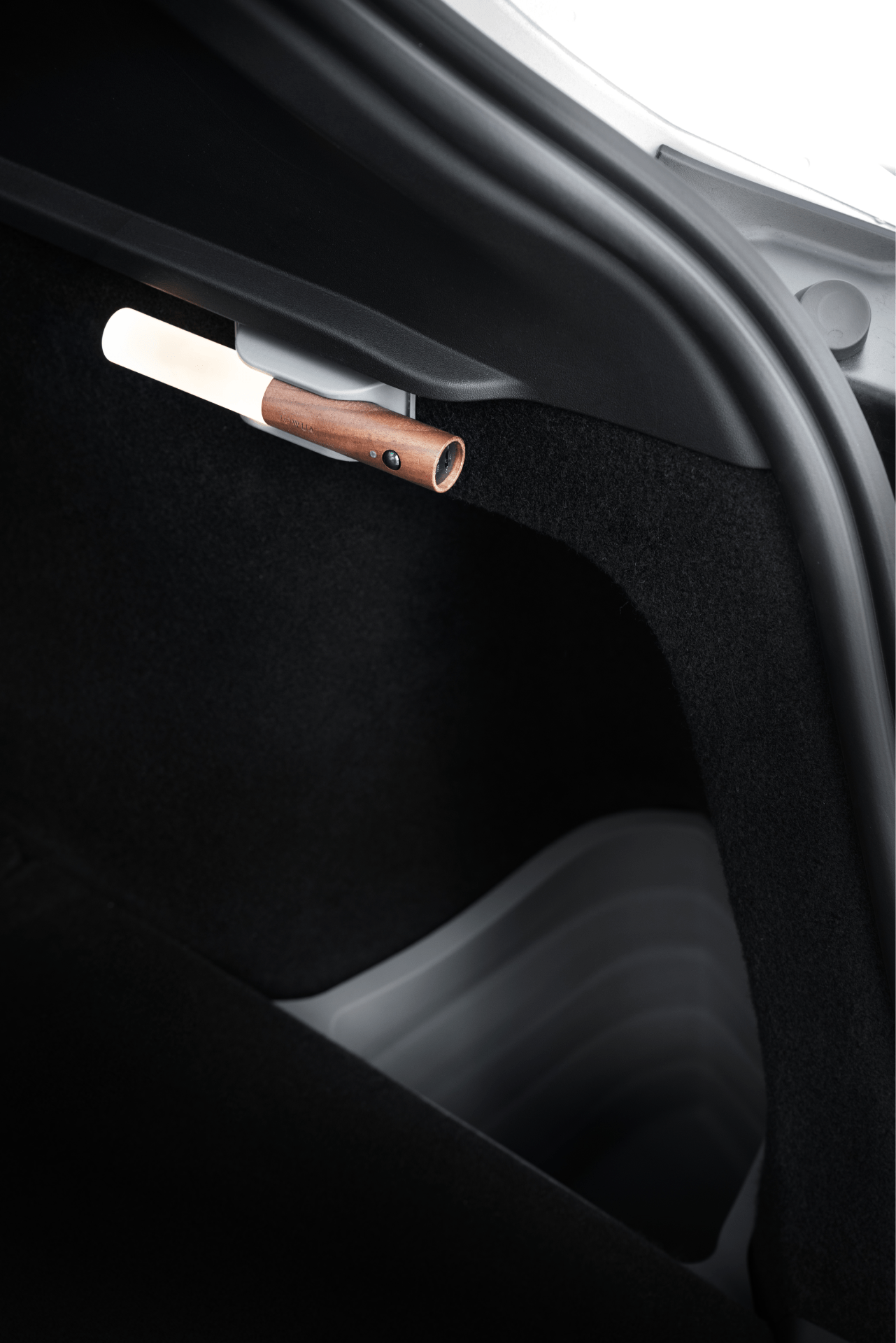Kofferbak Opbergbakken Set voor Tesla Model Y (2018-2024) – Met LED Lichtbalk