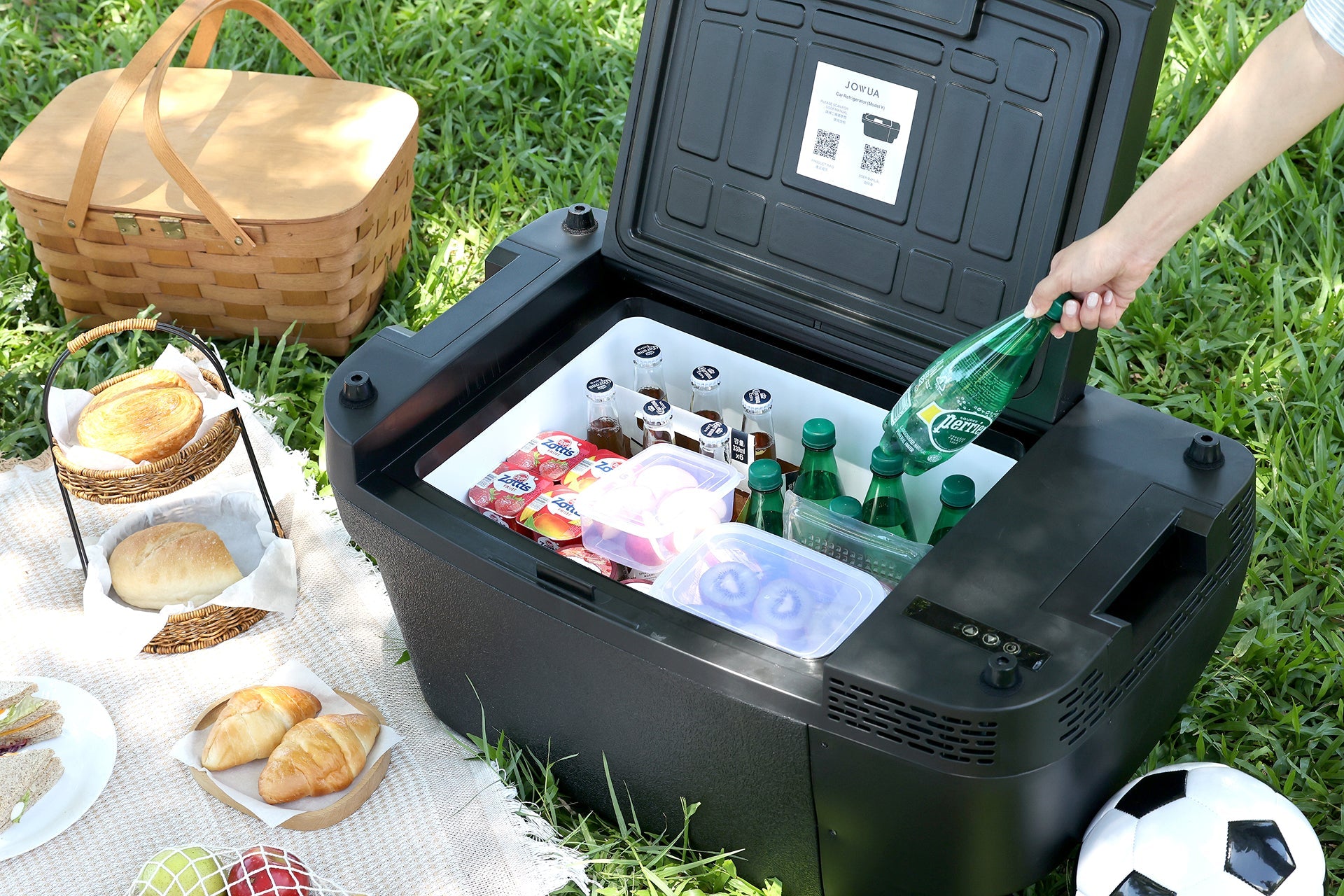 Car Refrigerator for Tesla Model Y-4