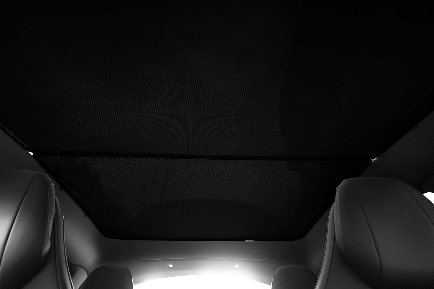 Model Y L (2026+) Glass Roof Sunshade-2
