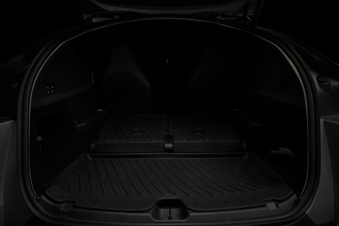 Tesla Model Y L (2026+) Trunk Ambient Light - USB-C LED Strip-1