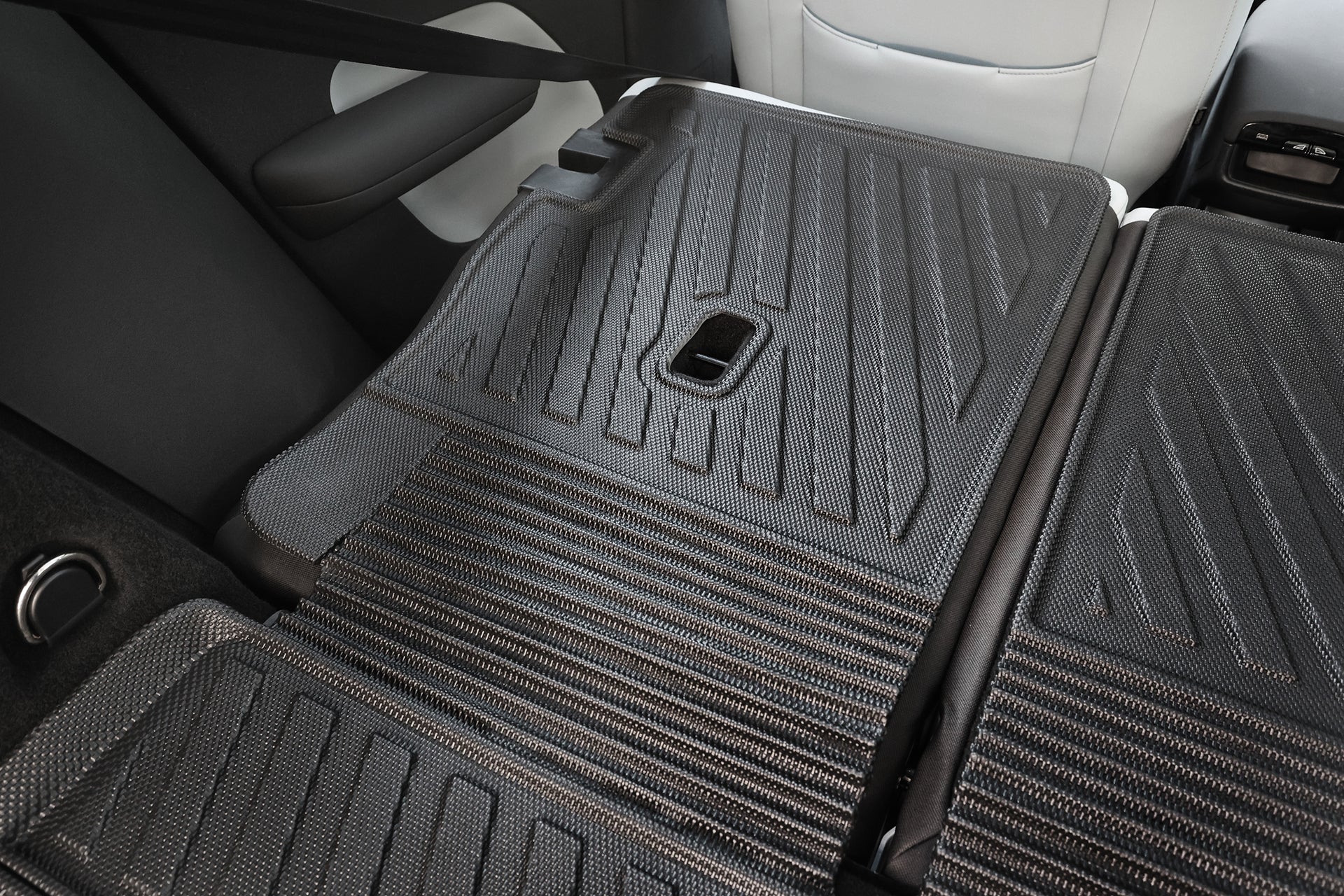 All Weather Trunk Liner + Rear Seat Cover (Volvo EX30)-3
