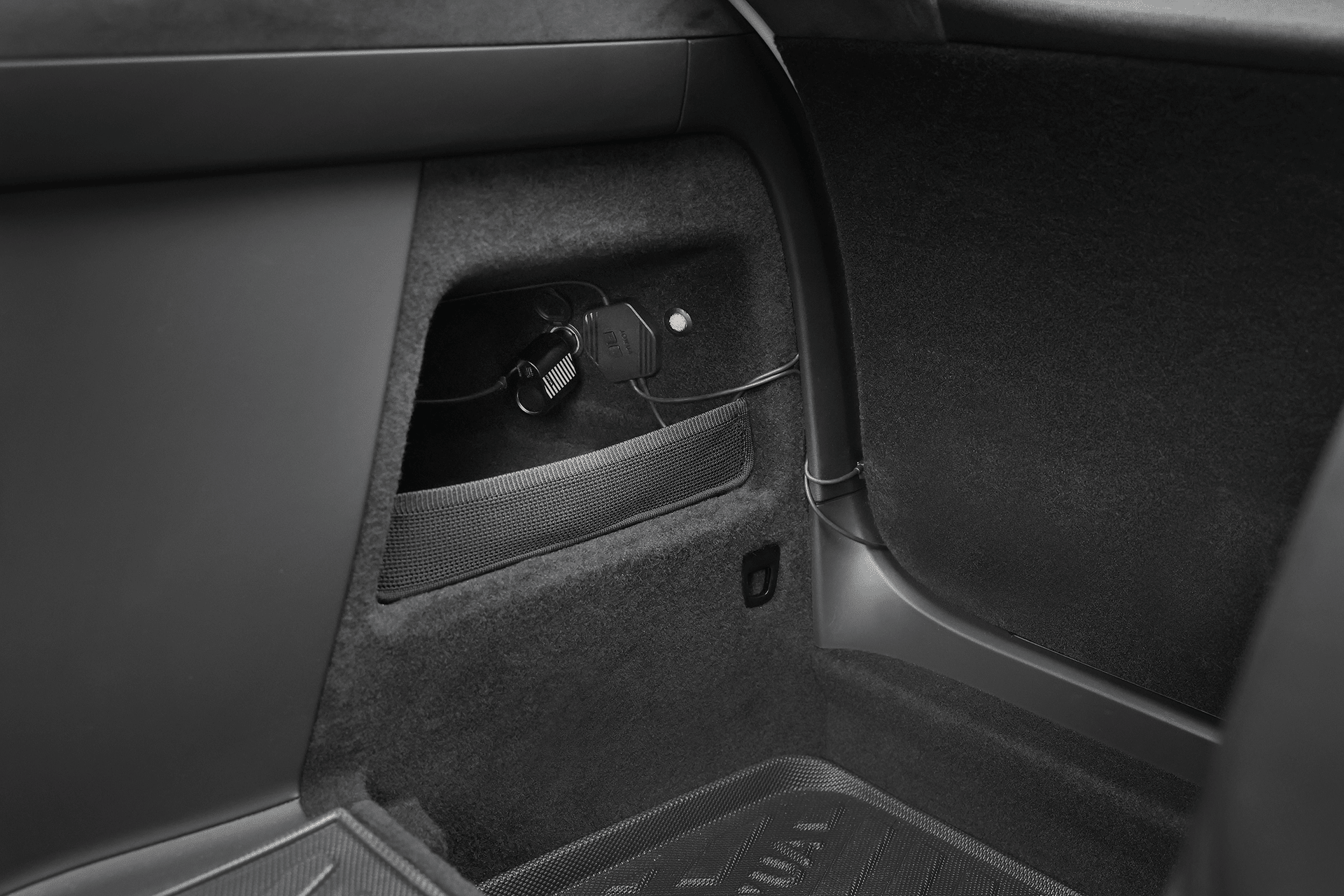 Tesla Model X Trunk Ambient Light - USB-C LED Strip-3